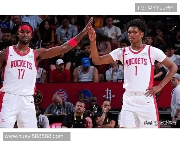 火箭与快船激战11月14日NBA赛场精彩对决不容错过