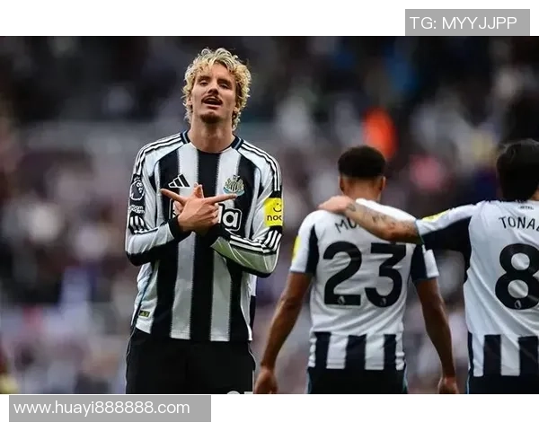 23场10球1助! 埃基蒂克诠释9500万身价 赤军有他还买伊萨克纯属糟蹋 23场10球1助! 埃基蒂克诠释9500万身价 赤军有他还买伊萨克纯属糟蹋